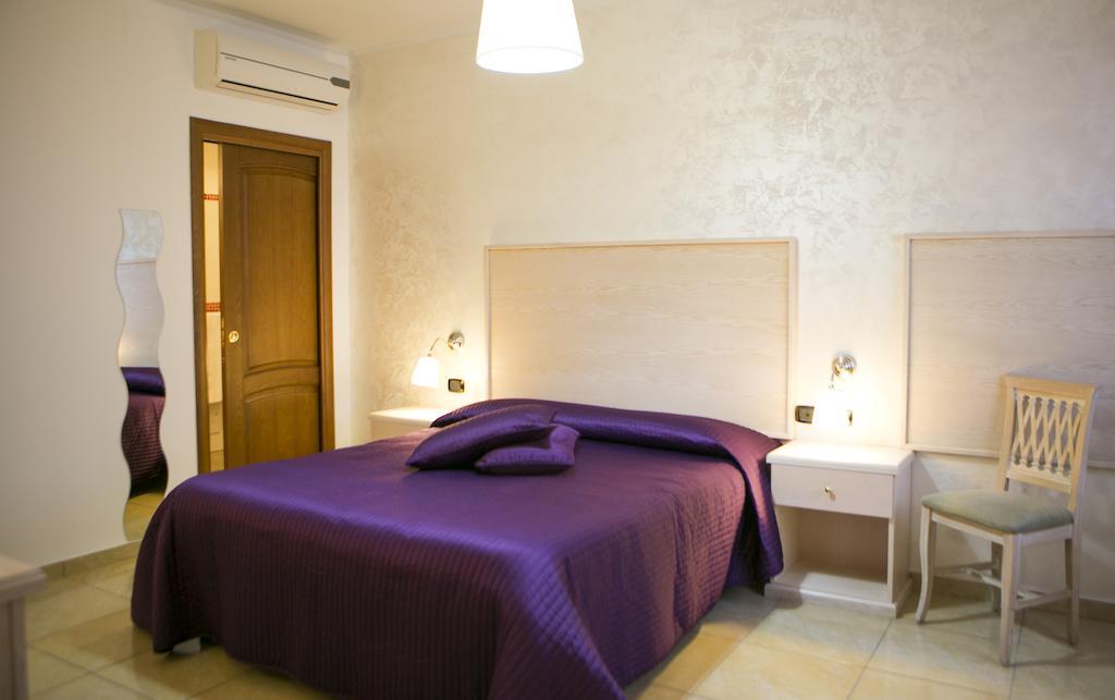 Hotel Miramare Marina di Schiavonea Cameră foto